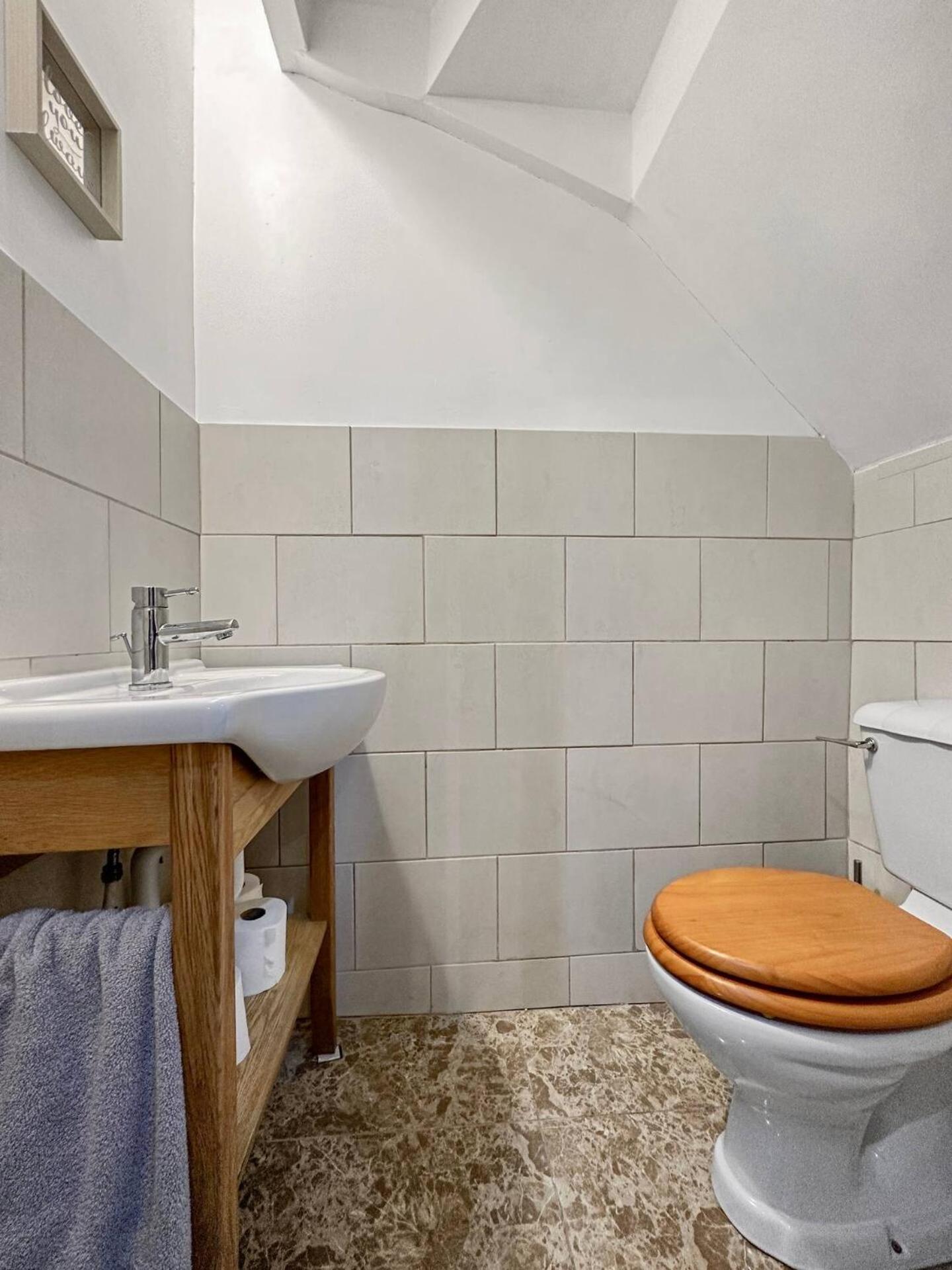 3 Bed Home In Tonypandy With Balcony View Room Llwynypia Zewnętrze zdjęcie
